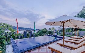 Sunday Huts Lembongan